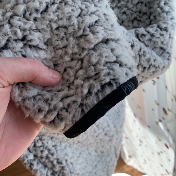 💕VS PINK FLEECE💕 - Picture 8 of 15